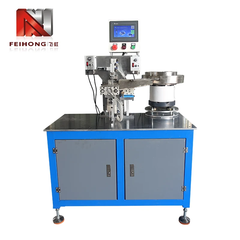 Kako lahko avtomatski stroj za navijanje pokrovčkov spremeni vašo proizvodno linijo? Kako lahko avtomatski stroj za navijanje pokrovčkov spremeni vašo proizvodno linijo?